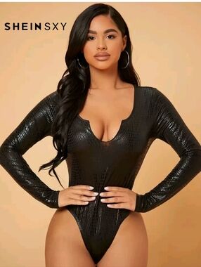 SHEIN Black Snakeskin V-Neck Long Sleeve Bodysuit